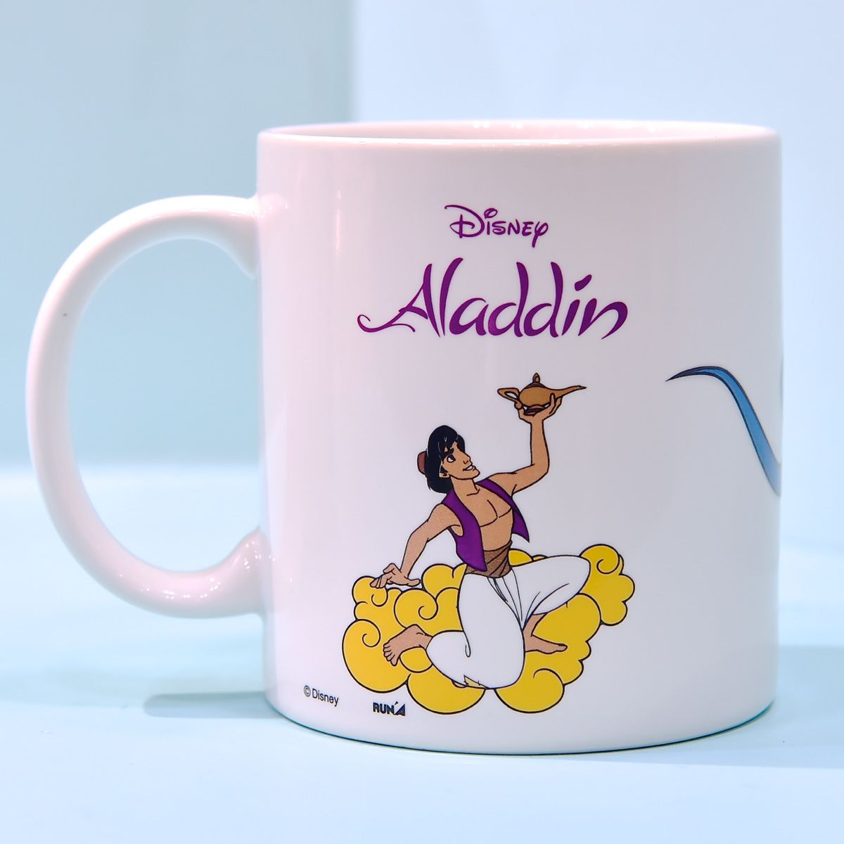 Dtimes アイアップから発売中の 魔法のマグカップ は温かい飲み物を入れると絵が変わる不思議なマグ こちらのデザインは黒い煙の模様が消えてジーニーが登場 まるで本当にランプの中から出てくるようです Dtimes編集部 詳細 T Co Dtimes アイアップから発売中の 魔法のマグカップ は温かい飲み物を入れると絵が変わる不思議なマグ こちらのデザインは黒い煙の模様が消えてジーニーが登場 まるで本当にランプの中から出てくるようです Dtimes編集部 詳細 T Co