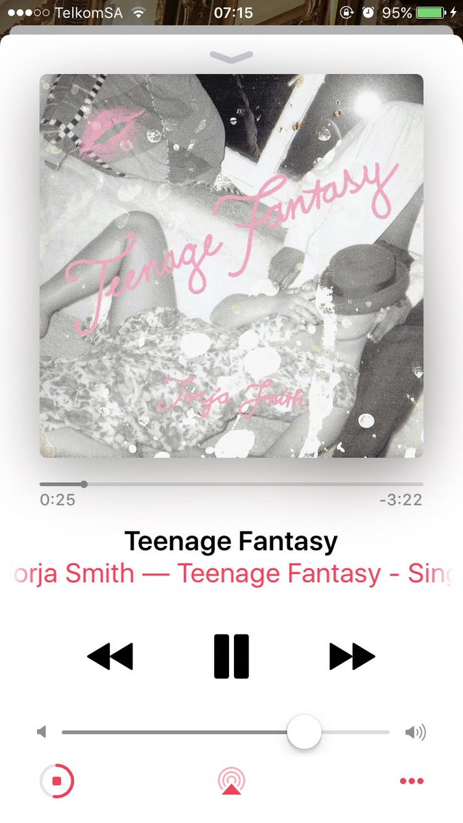 ShrimpTshingy's tweet image. @JorjaSmith LISTEN THIS SONG 😭😭😭❤️❤️