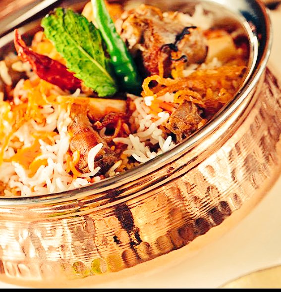 canalsq1's tweet photo. #canalsquare #Punjabi #Feast, let your weekend start here with some amazing views and #Punjabi #dining https://t.co/t2SorLO1uW