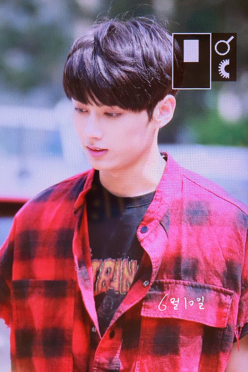 170609 #세븐틴 #준 #준휘 #SEVENTEEN #JUN #文俊辉 ❤️❤️❤️🖤