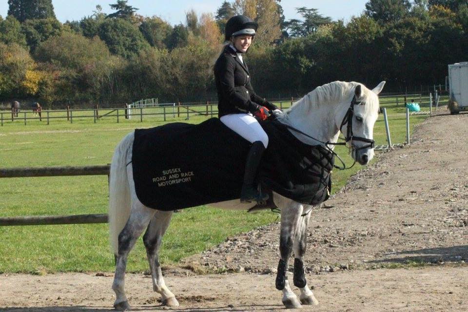 SRandR's tweet photo. Dez doing a great job at promoting the company within the equestrian industry! We are currently sponsoring them both for the season ahead. https://t.co/ZXasQL9ohq
