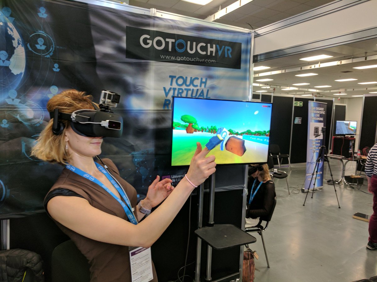 GoTouchVR's tweet photo. French RTL radio made a great radio emission on us! Our #Haptics for #VR is getting momentum. https://t.co/RTT4ev7gX3 https://t.co/LbeBgsLOeQ