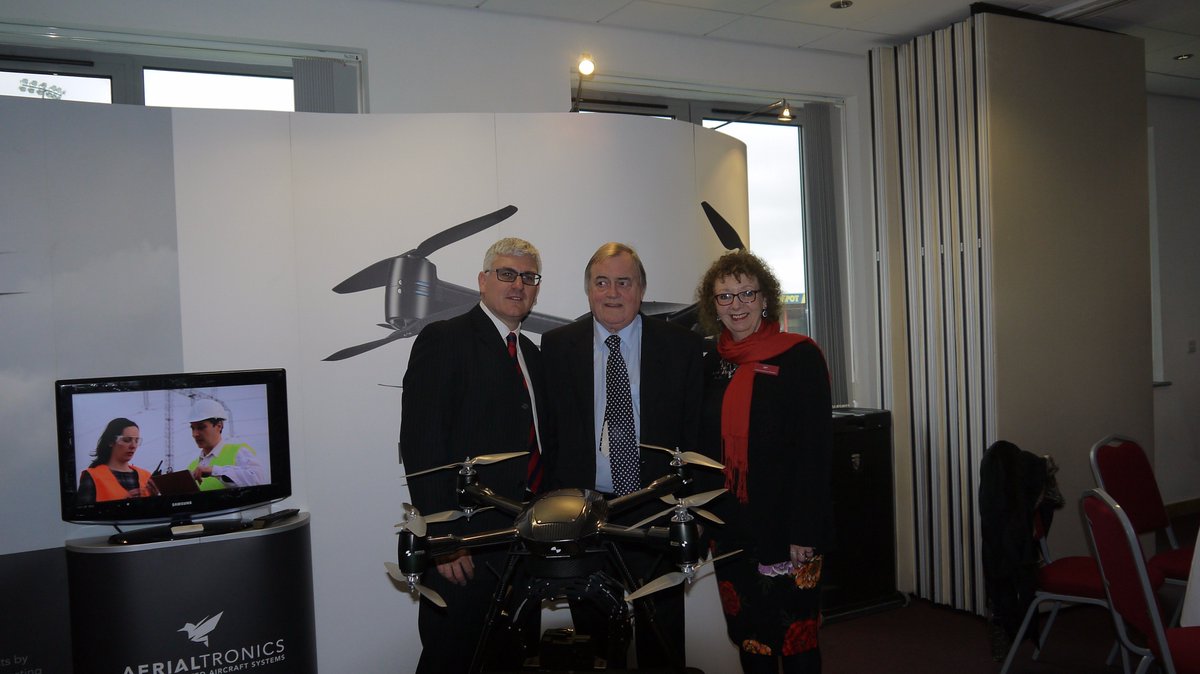 Former Deputy PM Lord Prescott &amp; Hull KR Trust Chair Kath Lavery explore the future of drone powered technology from #mrleye at #bizweek