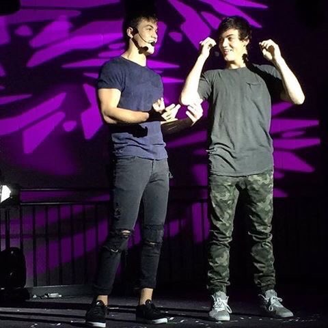 Dolanpicture's tweet photo. Tour tour https://t.co/Lj9XuwZcJy