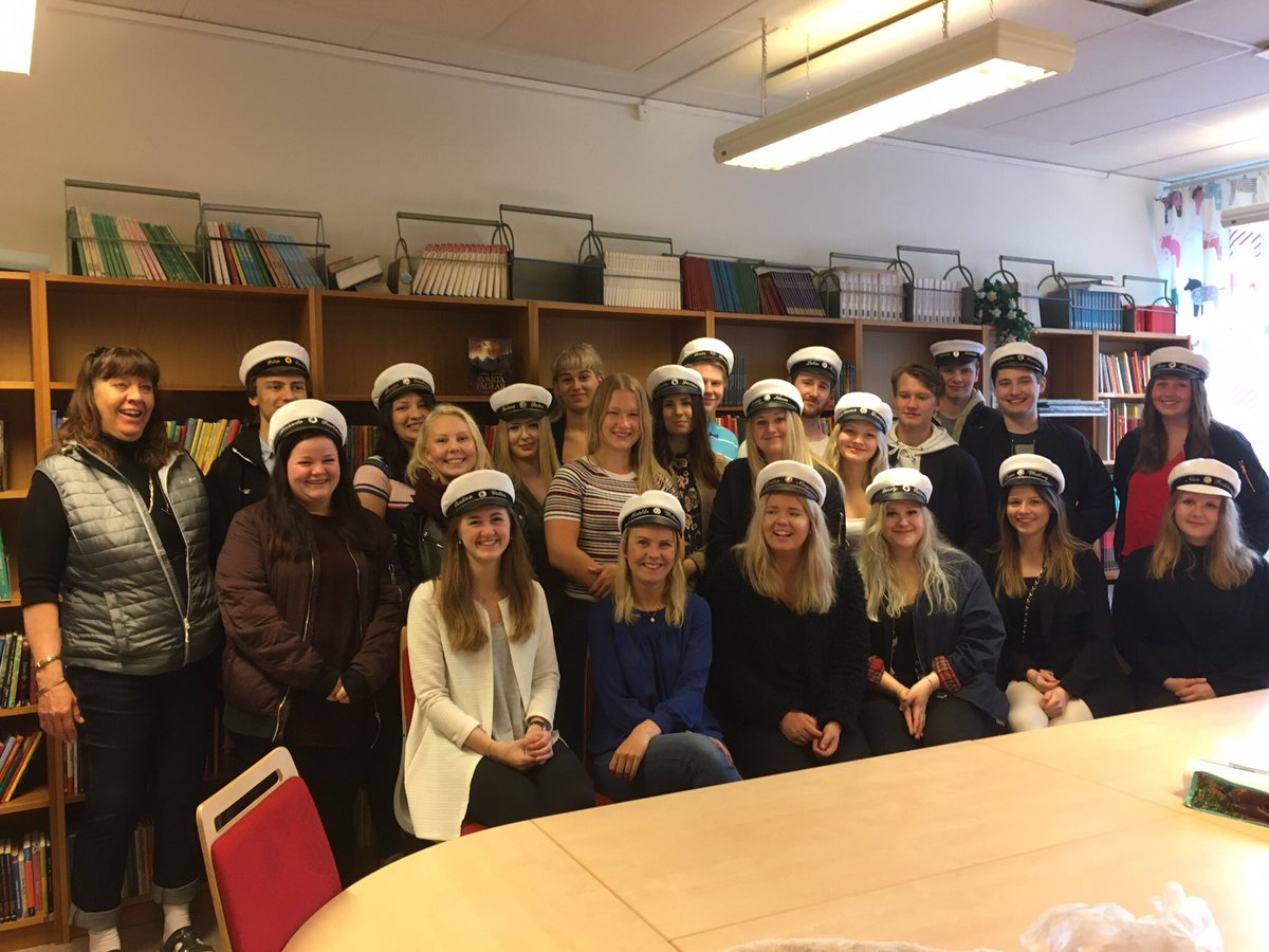 Efter 6 år kommer en hel klass o överraskar sin mellanstadielärare #läraregörskillnad #gottstaskola #norrtaljekommun