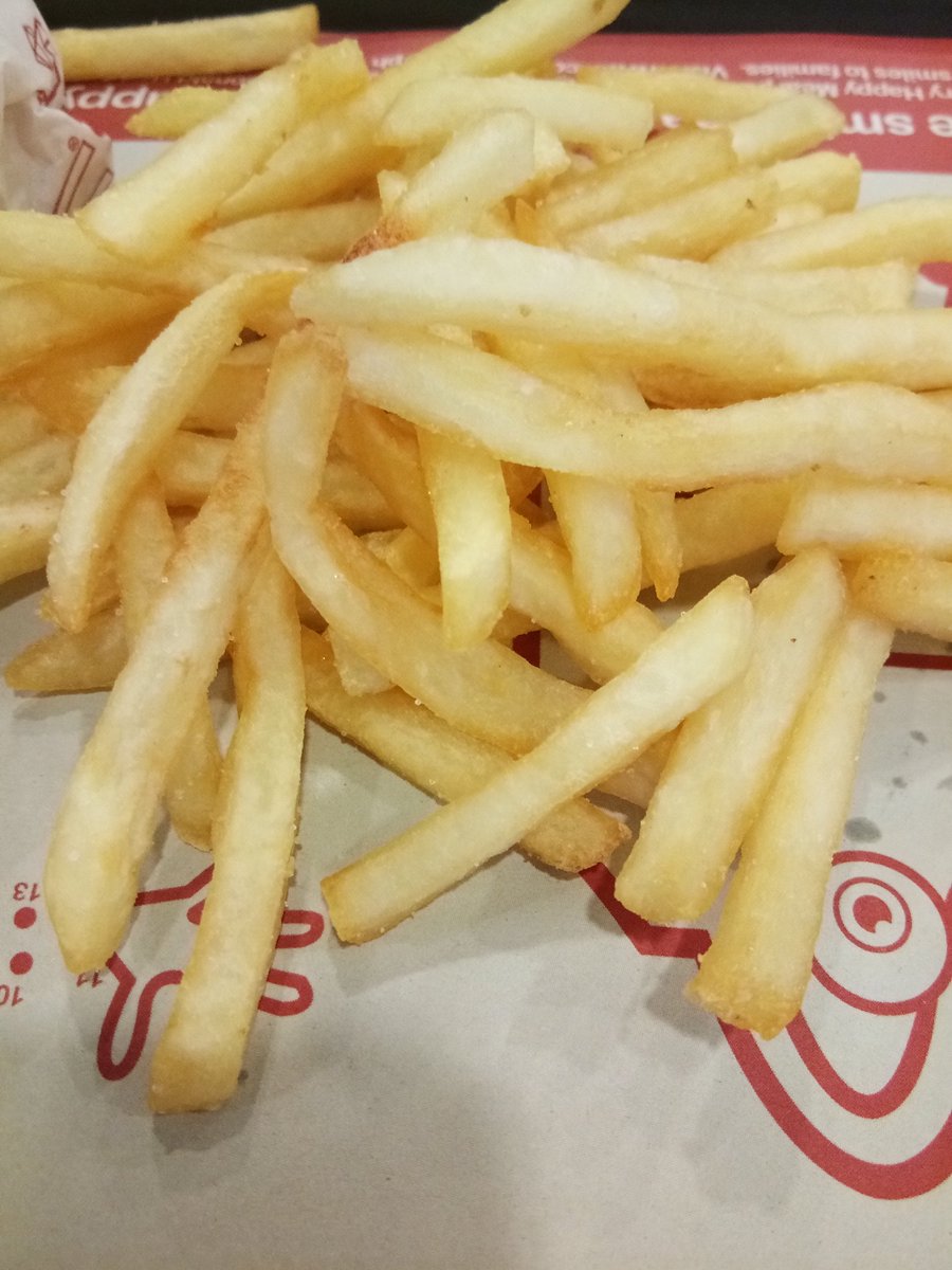Toffee_1697's tweet photo. I love Fries😘😘😘😘 https://t.co/qZyPQYdpfY