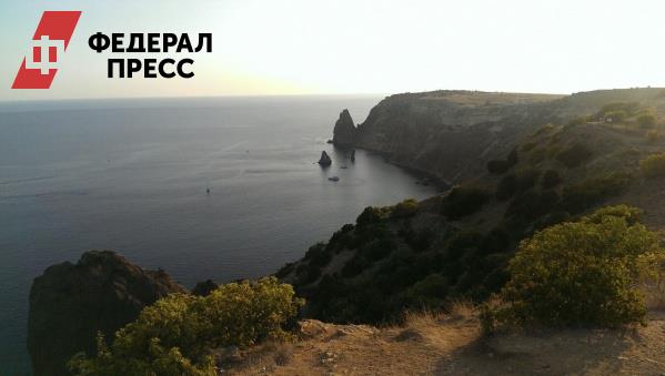 Потерявший память мужчина пытался уплыть из Крыма на Кубань на пластиковых бутылках
fedpress.ru/news/91/societ…