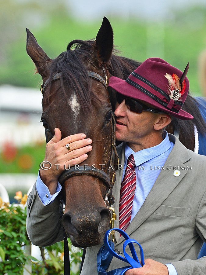 glennrlee71's tweet image. Not long now until I get to throw my leg over this little champ. Better warm up the vocal cords. #SWR @LisaGrimm9 @BradJGray @Darby_Racing