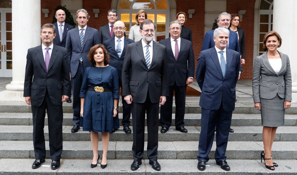 peretj1's tweet photo. #BombaDeHumoAE
- contarnos como van a solucionar la corrupción dentro del partido?
- pero han visto lo que sucede en Venezuela? https://t.co/gFajqSkZ7M