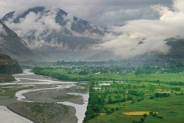 USF_Pak's tweet image. Through #BroadbandforSustainableDevelopmentProgram, USF has been aggressively working to provide #telecomservices to people of Chitral