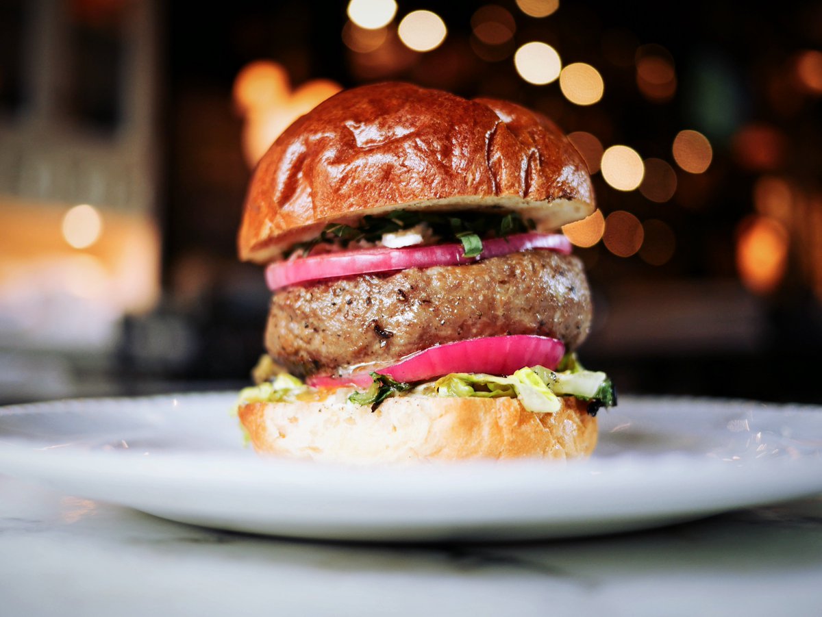 iamcooking_za's tweet photo. Because life’s about balance and sometimes only a burger will do. Get your #FridayFix here https://t.co/Lbk64OeYWF
#DeliciousDelivered #TGIF https://t.co/mVP9NyLF0c