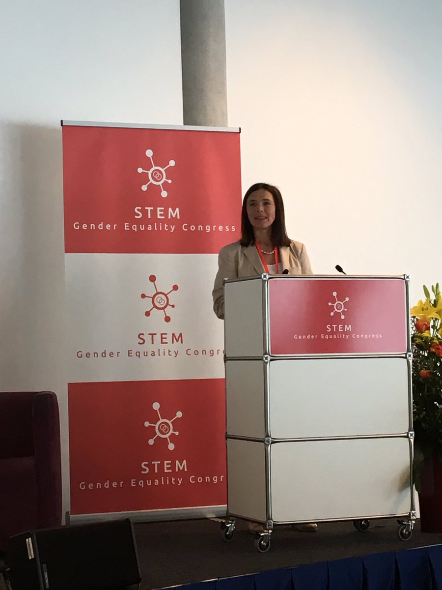 sendaitribune's tweet photo. #STEM_Gender #SGC_2017 Day 2 has started https://t.co/dEMhrOtccP