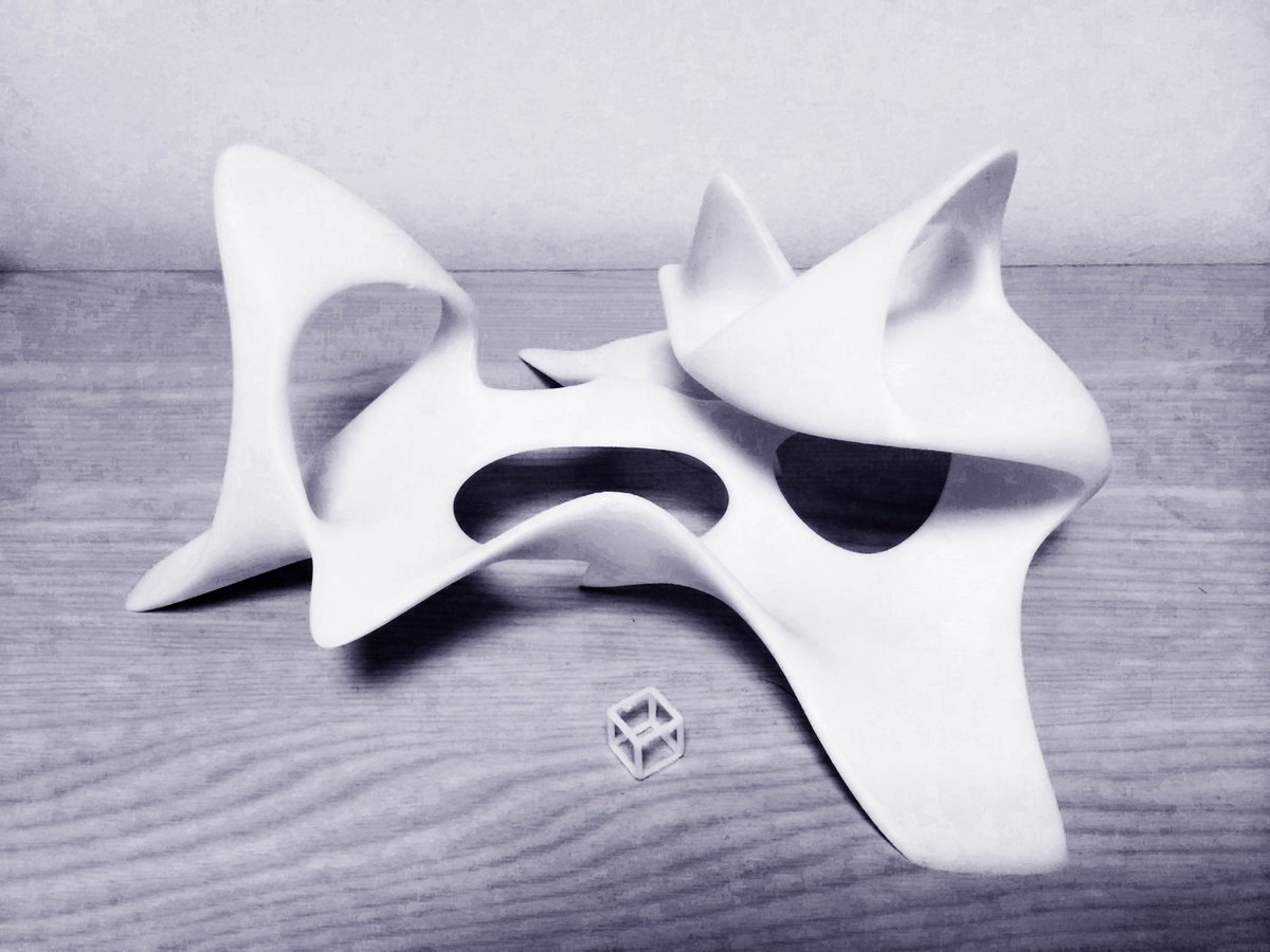 fluxaxis's tweet image. Complex form, uninhibited by scale &amp;amp; intricacy
#3dprinting
#complexform
#fast