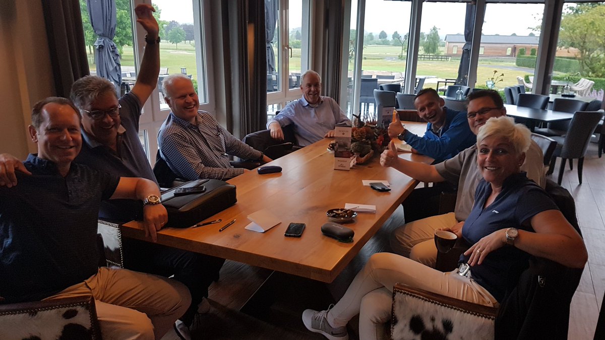 Dreamteam <a href="/DeGraafschapBC/">De Graafschap Business Club</a> @degraafschap #golf academie geslaagd voor theorie GVB <a href="/GolfBorghees/">Golfplatz Borghees</a>