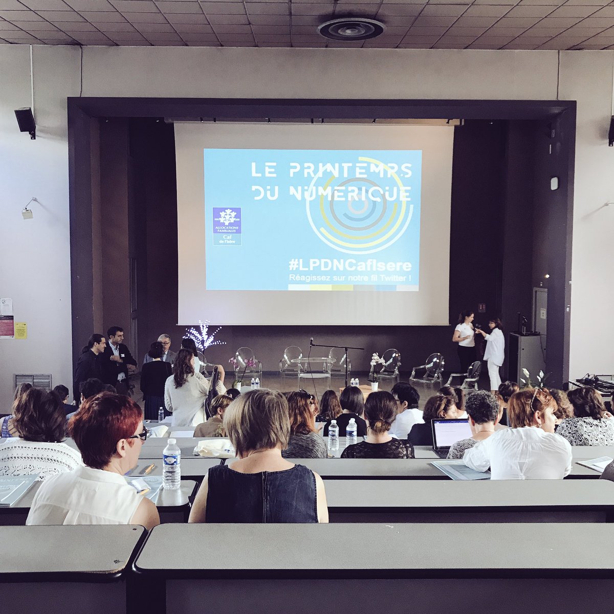 L'association Numérique pour tous participe au Printemps du Numérique  organisé par la <a href="/cafisere/">Caf Isère</a> ! Suivez l'événement avec #LPDNCafIsere