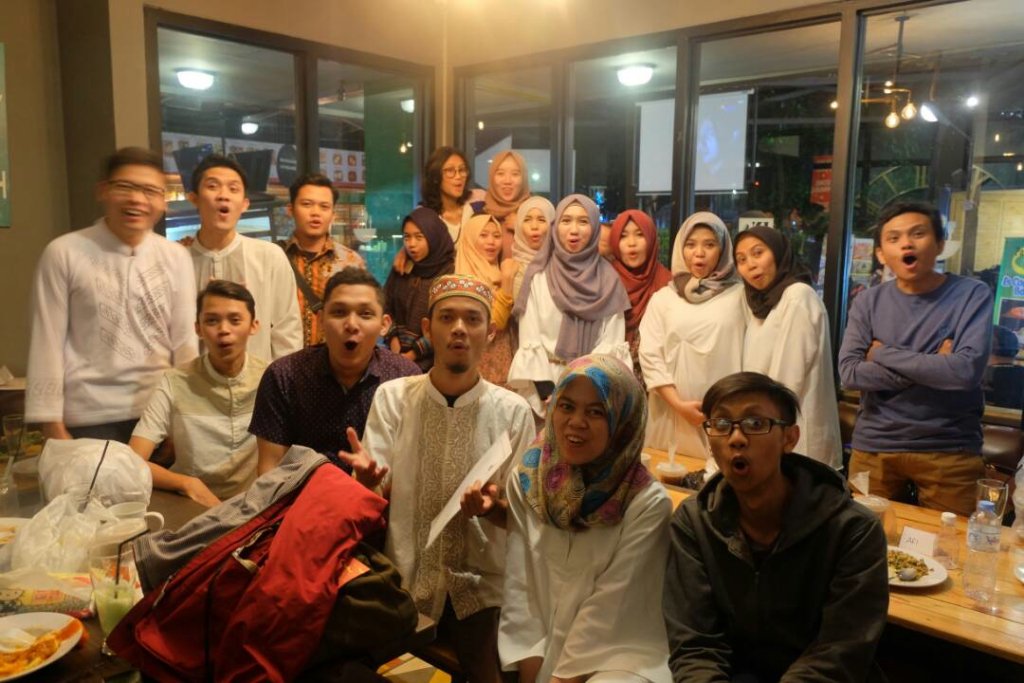 ayi_dhe's tweet photo. Moment 08juni2017 https://t.co/iRIqMfTOPM