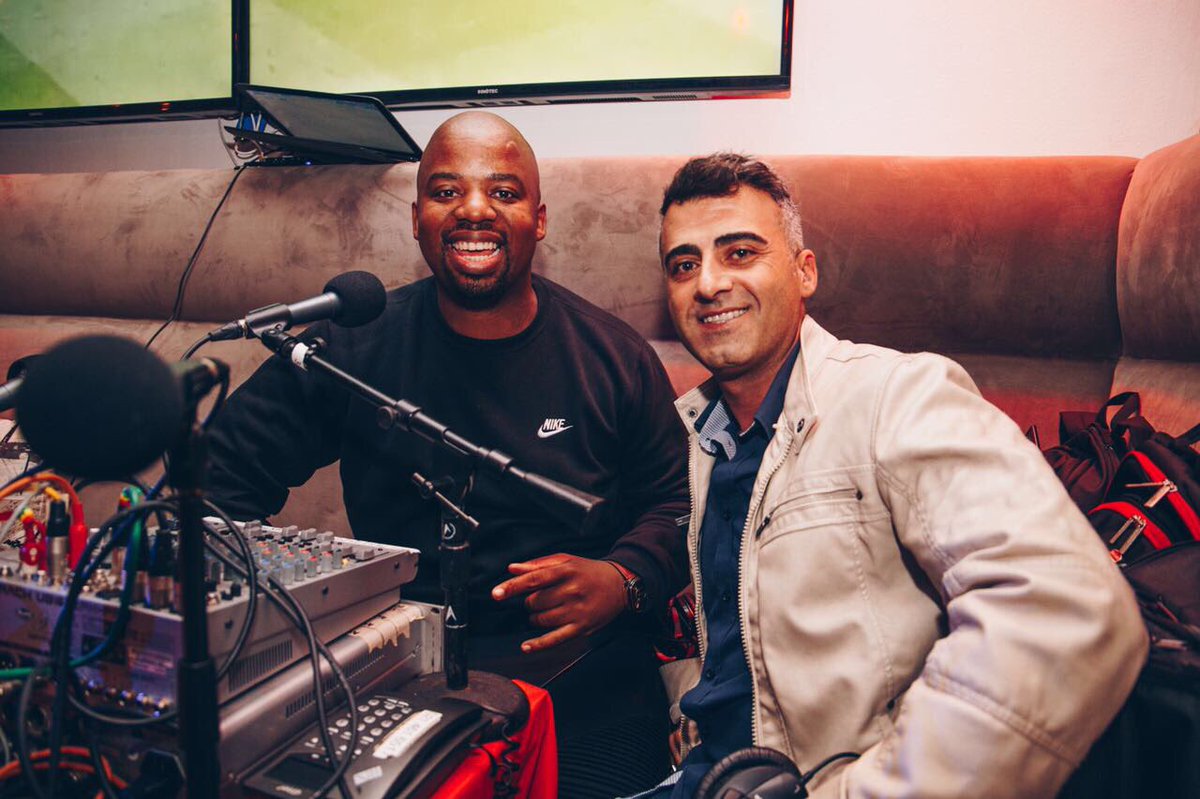 IconicNights's tweet photo. @iam_ph handled a live broadcast of his @5fm show, #PartyWithpH π»
#IconicNights https://t.co/8ZKqEAvkBm