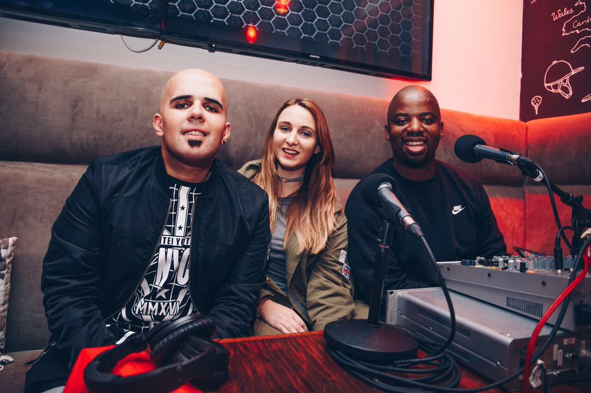 IconicNights's tweet photo. @iam_ph handled a live broadcast of his @5fm show, #PartyWithpH π»
#IconicNights https://t.co/8ZKqEAvkBm