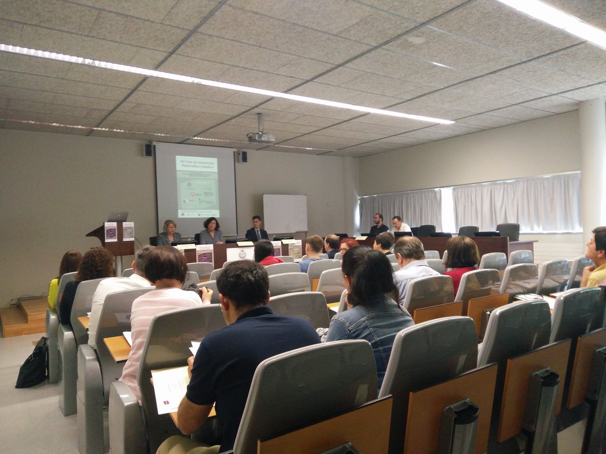 Comenzando XII Foro #Matematica #Industria Peregrina Quintela nuestra Directora abriendo el foro