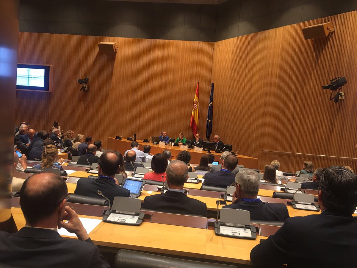 AeolSegVial's tweet photo. Hoy en el @Congreso_Es "El factor humano como causalidad en los #accidentesdetrafico " #seguridadvial #alertaconductores https://t.co/muPTUXmQbg