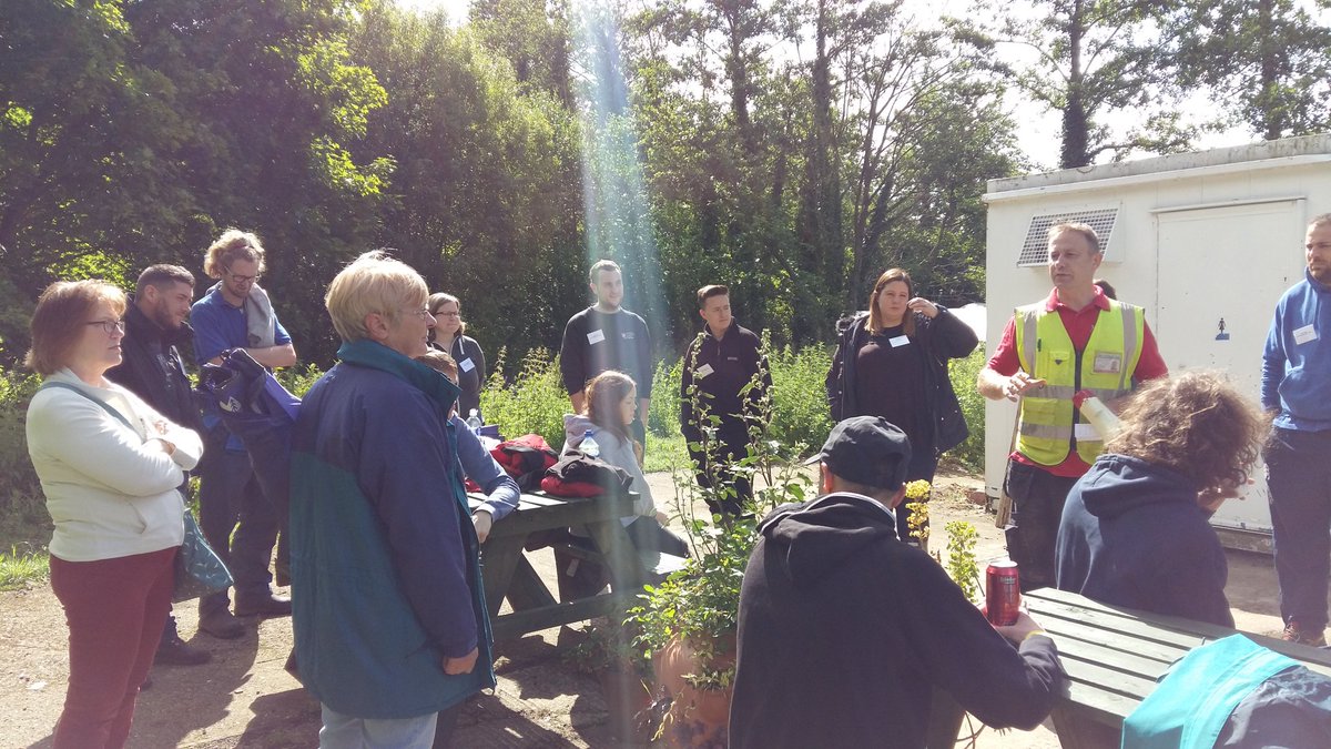 YouthOptions's tweet photo. The sun has come out for @youthoptions #staffconference. Looking forward to a day at our #outdoorlearningcentre https://t.co/ynFspRJyfJ