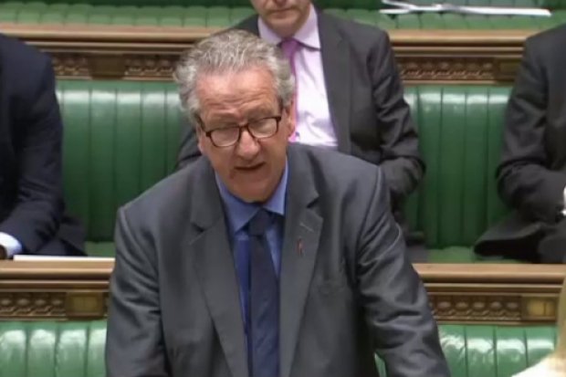 BREAKING: Pharmacy minister @mowat4ws has lost his seat in his constituency of Warrington South ow.ly/VbHr30crZ9d #GE2017 #pharmacy