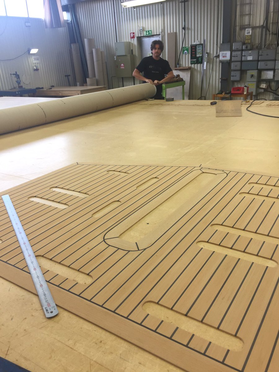 FlexiteekNed's tweet photo. Visit to the factory! https://t.co/bEZoDCQPRX