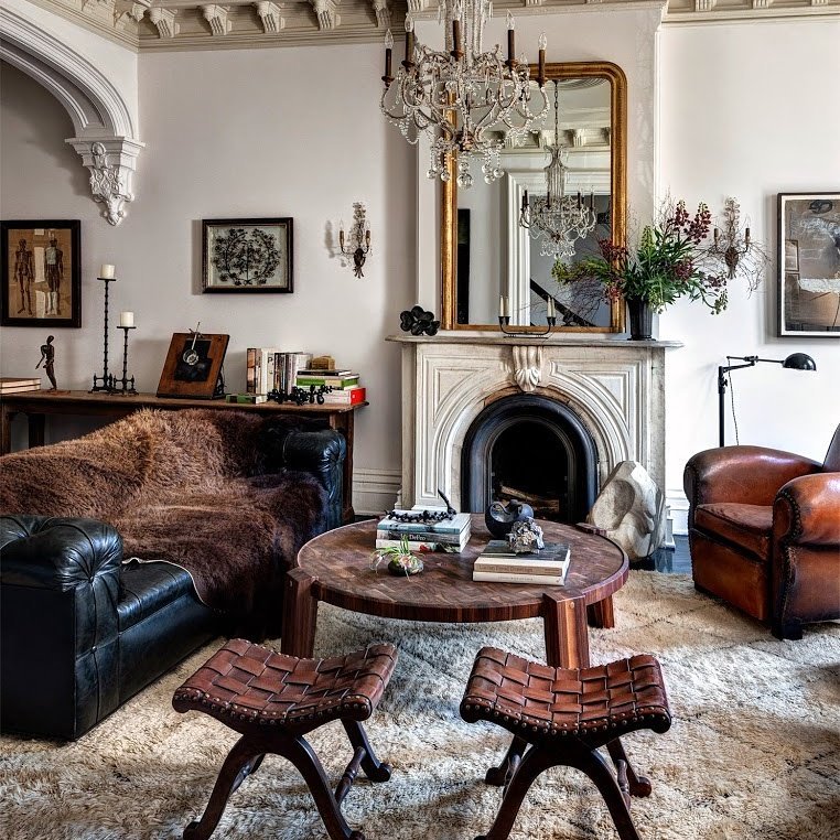 DjathTM's tweet photo. Un salón con mucho carácter. #eclecticstyle #interiordesign #Djath #estiloecléctico #stylelife #diseñointerior #salón #estilo #trendy #cool https://t.co/g8PIVwcMoA