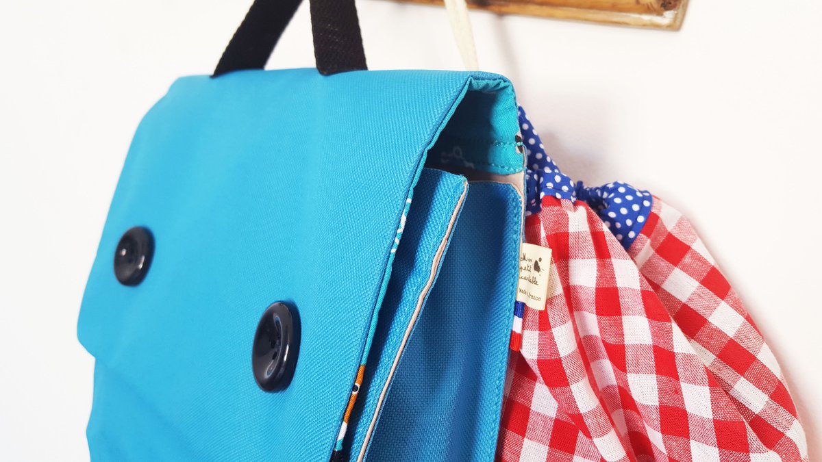 PetitCartable's tweet photo. Première rentrée à l'école maternelle ? https://t.co/oaDnXE8Tox Découvrez comment choisir son cartable  : https://t.co/rBUb53MV4z https://t.co/af2KpzcNZ8