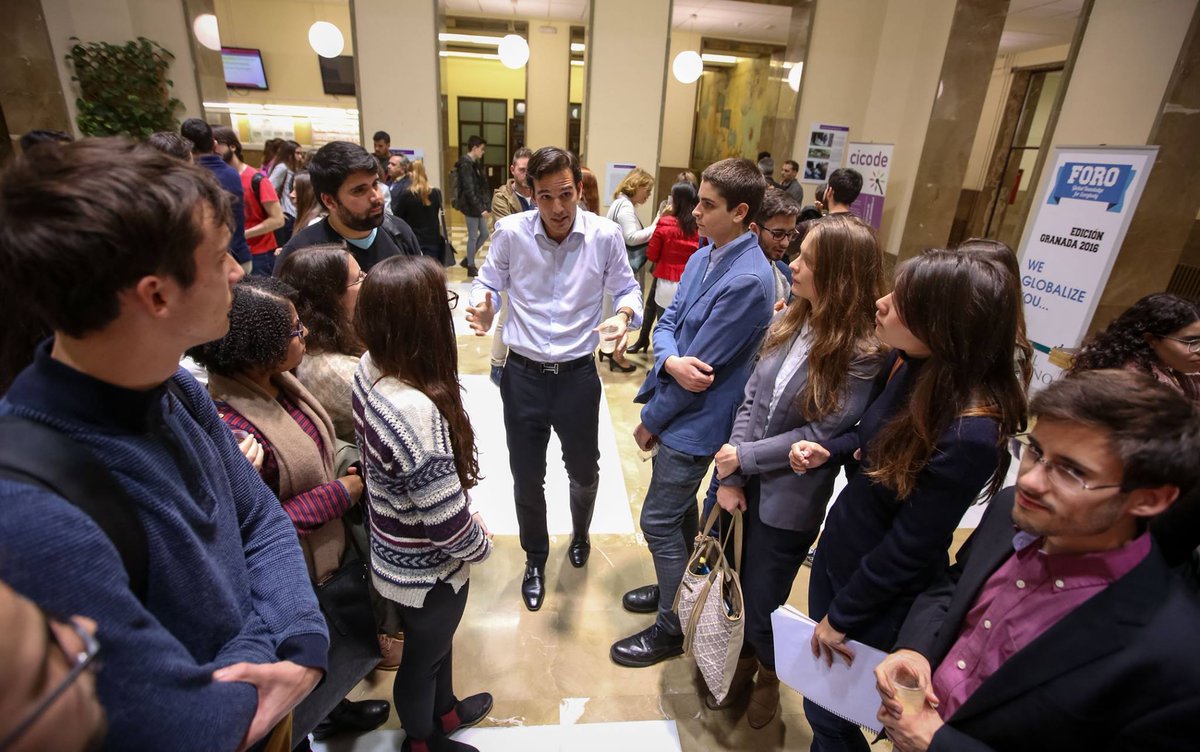 foroUSAES's tweet photo. Mil gracias a @ctxt_es y a @USembassyMadrid por citarnos! Democratizando herramientas de acceso al mercado laboral 🌏 https://t.co/pT0ZHbq2KK https://t.co/VPcjthvB9N