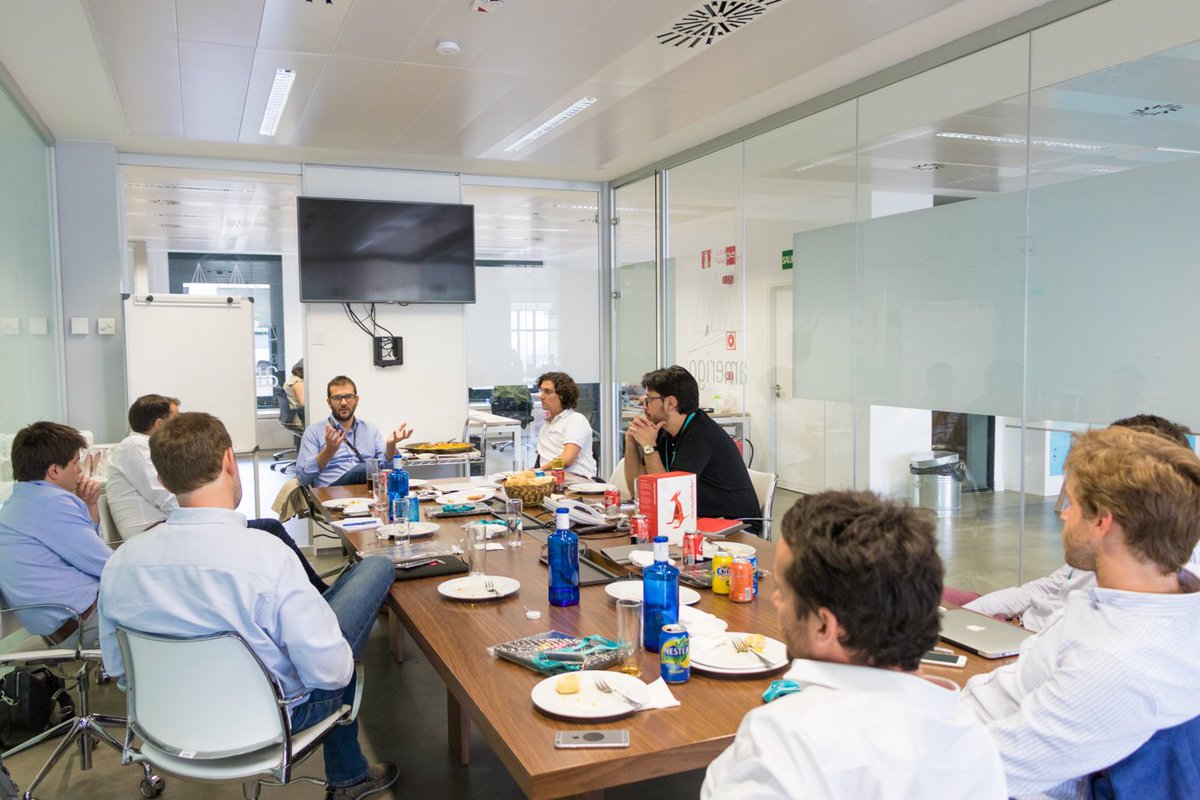 Gracias <a href="/SaboridoAndres/">Andres Saborido</a> por recibir en @WayraES a los finalistas de Acelerar España #agendaEmprendedora