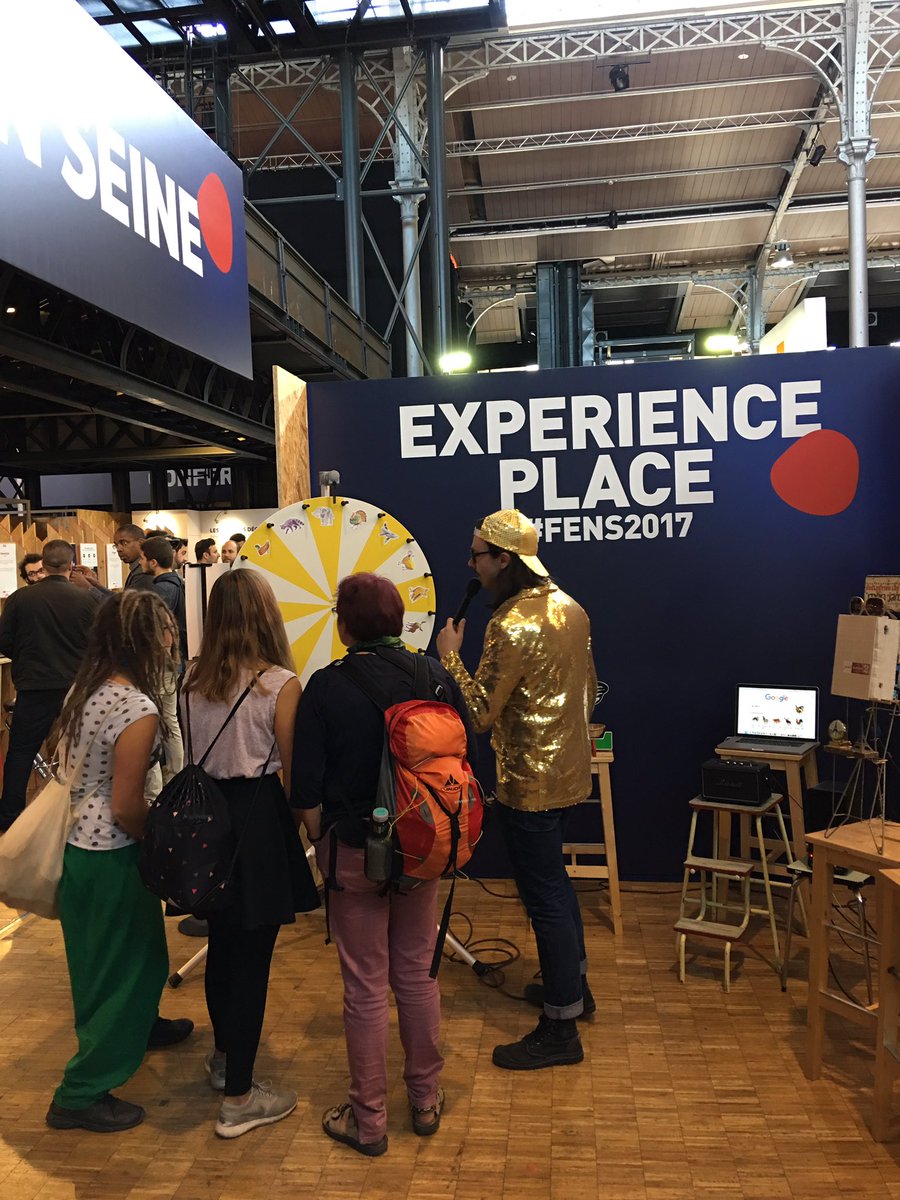 DataBingo's tweet image. NOW : Venez jouer avec nous sur le stand #DataBingo 🐓 pour dialoguer avec @robert2barret1 le boss de l&apos;IA et gagner des DataPépettes