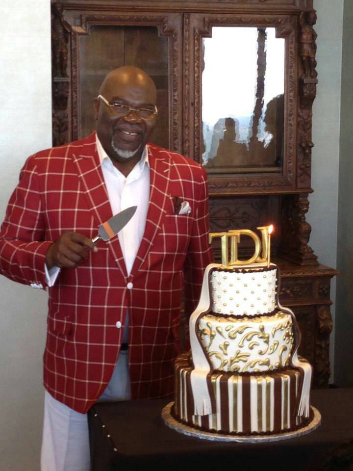 Happy birthday Bishop T.D Jakes 