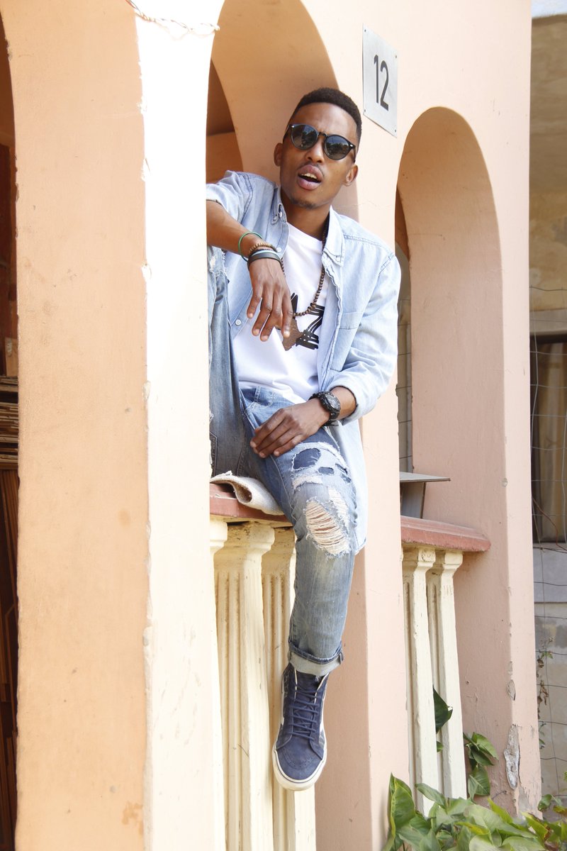 AccessionShow's tweet photo. #LetsTalkThabzero @Thabzero_NUZ The Journey Continues #NewMusic #ComingSoon https://t.co/2bhfyXV6JL #youtubeza #hiphopbeats https://t.co/aJJrHmcj0w