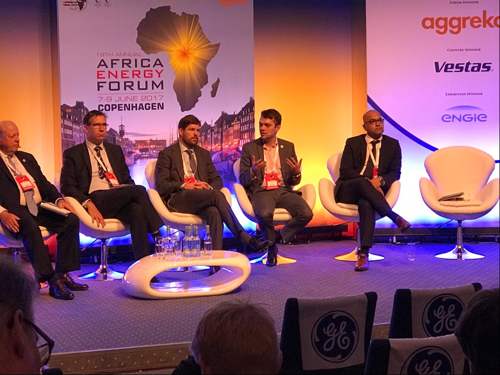 UniperDES's tweet photo. Yesterday Pete joined a panel on project financing in Africa #AEF2017 https://t.co/Vc5Fqkn8RH