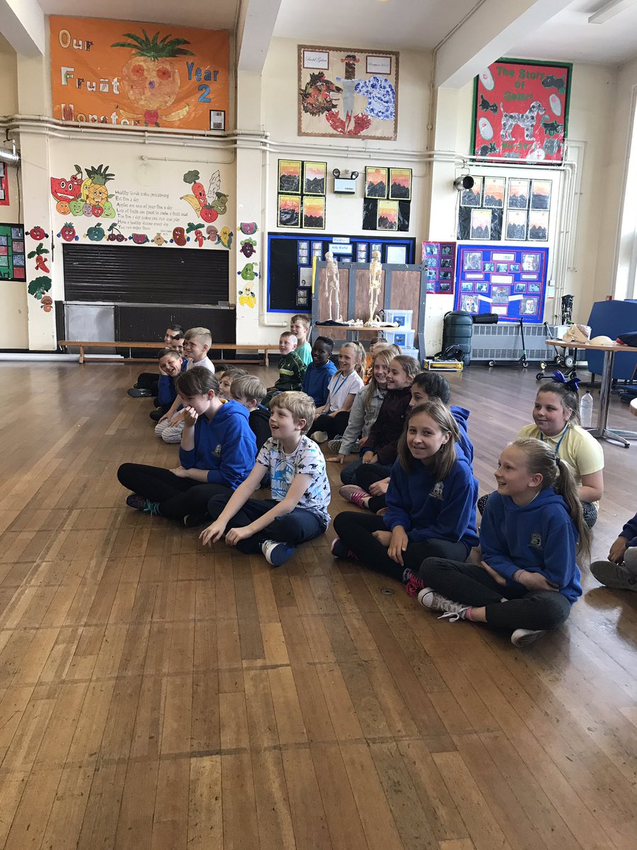 portmeadp's tweet photo. Y5 are enjoying the 'Our Body' show delivered by Techniquest #pmdpy5 #pmdpsci #attechniquest https://t.co/chSZzIEyOY