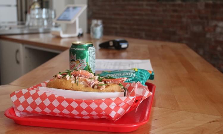 sjtimesglobe's tweet photo. ICYMI - On a roll: Lobster prices affect local eateries https://t.co/jFICVlGAcD #NBeats #SaintJohn by @ericelliottGSJ https://t.co/yFzshY3uyY