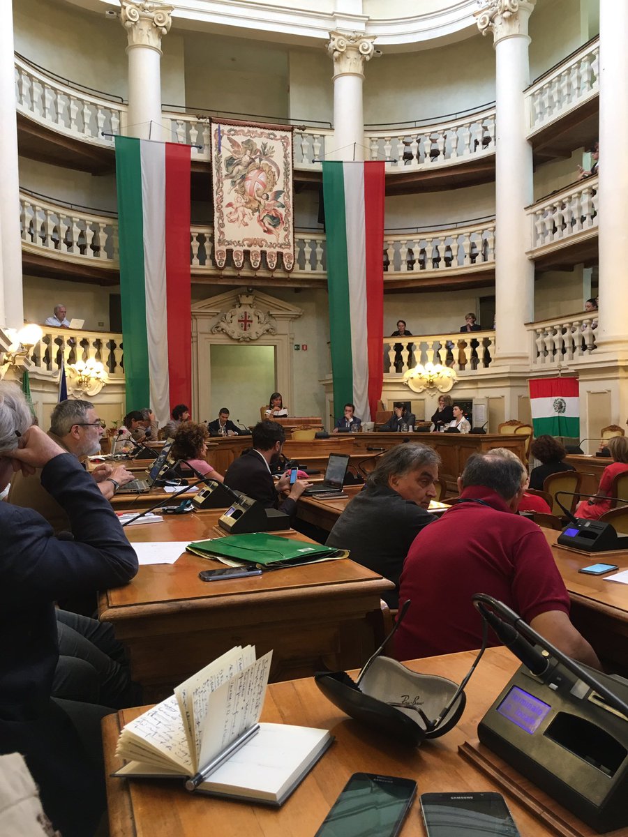 MammaImperfetta's tweet photo. Il lavoro delle blogger per #Restate raccontato da @ValeReggio a #PAsocial Seguiteci anche quest'anno perché vi racconteremo la città estiva https://t.co/6NjBJYTDZj