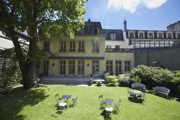 Untitledmag's tweet photo. #Concerts, #ciné gratuit et #BBQ tout l’été à la #SummerHouse de #Paris 
https://t.co/6UmgDyq1zx https://t.co/lmFNi7CwrK