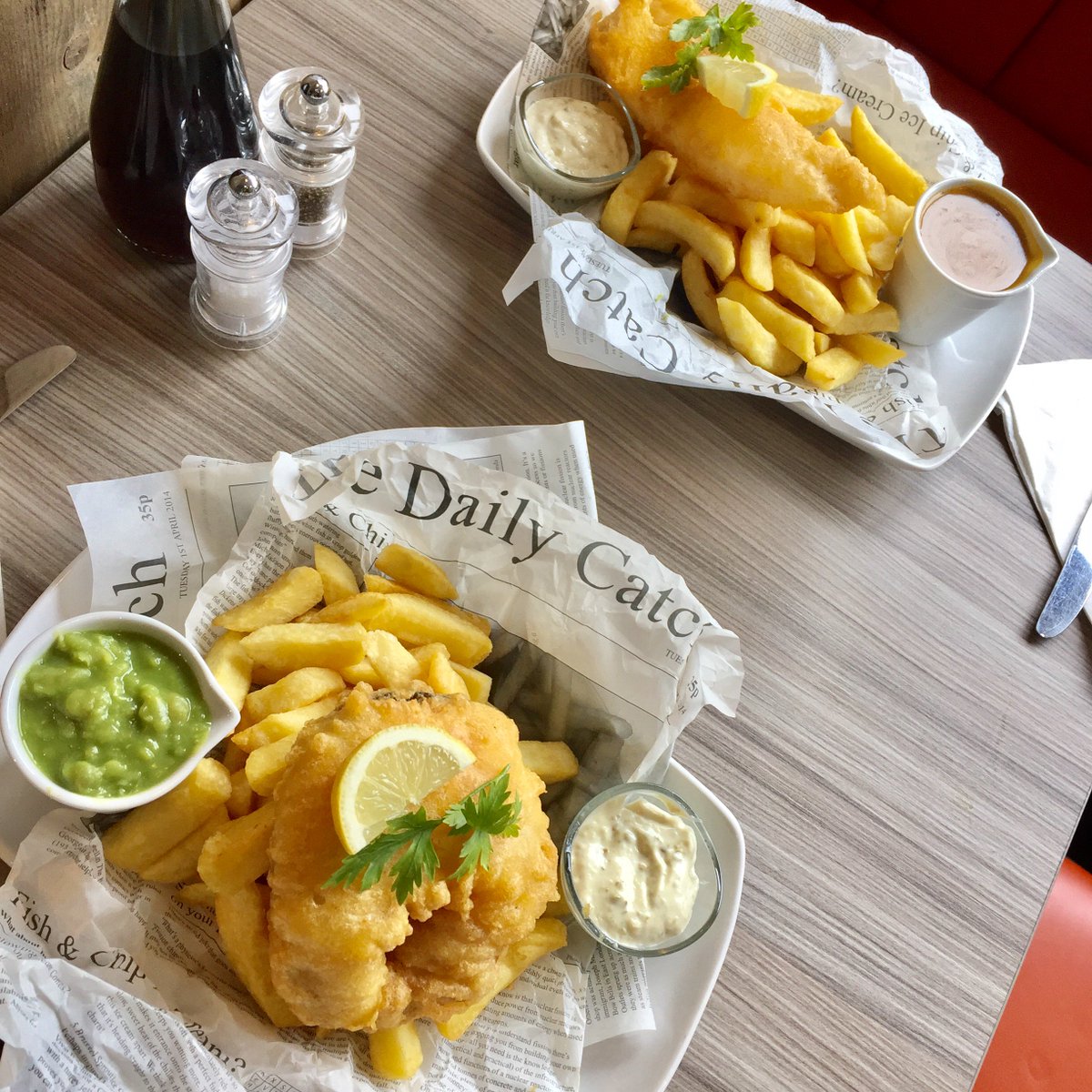 Thecrispycod's tweet photo. Delicious food made fresh for you at the Restaurant. Takes mouth watering to a whole new level! Open from11:30am this Friday! #thecrispycod https://t.co/FBa7jPBs9W