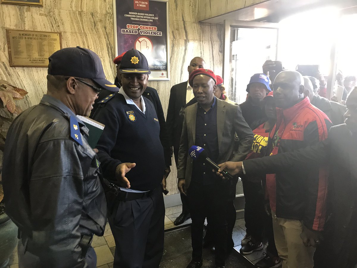 ewnreporter's tweet photo. #EFFTransnet Party leader Julius Malema arrives to open criminal case against now Finance minister Malusi Gigaba.KG https://t.co/UqVPLBkL4L