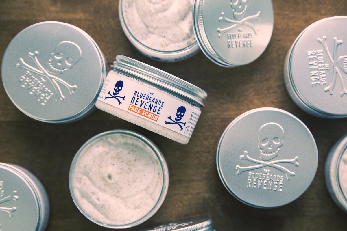 BluebeardsES's tweet image. /¿Has probado ya nuestro exfoliante facial? bluebeards-revenge.co.uk/es/product/exf… #barba #exfoliante