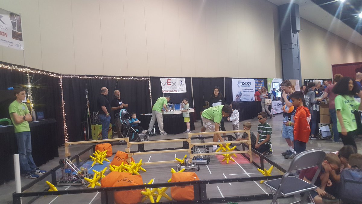 We're demonstrating our demo bot and FRC bot at the HEAV convention today! #omgrobots