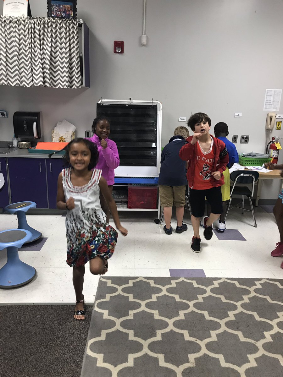 conlon_andy's tweet photo. #LastDayOfSchool games! Deciding real vs nonsense words. Each one has a corresponding brain break! #makinglearningfun #KidsDeserveIt https://t.co/zGAwB10I1H