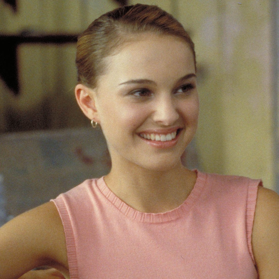 Celebrating the talented Natalie Portman today. to send her happy birthday wishes! 