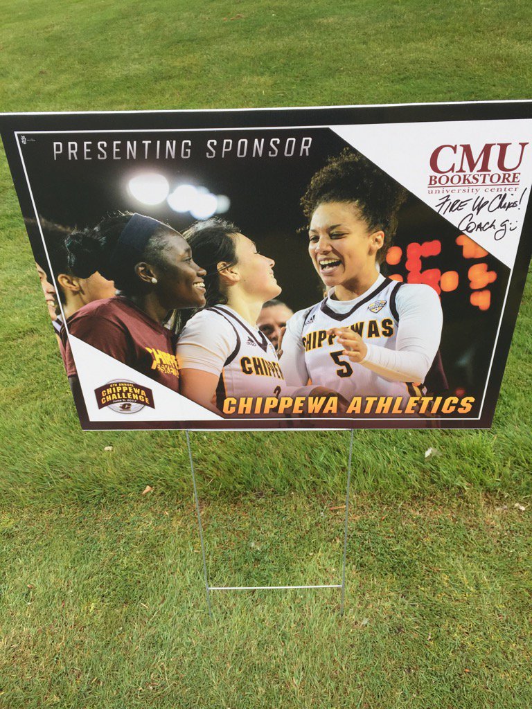 CoachHeatherO's tweet photo. Best pic ever! 💛❤️ #ChipChallenge17 https://t.co/dLKICS2Msy