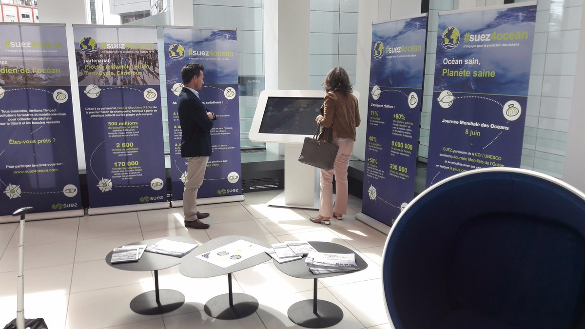 ElecomTouch's tweet image. Évènement privé chez Suez : Elecom est de la partie, avec cette table pupitre tactile interactive ! #pupitre #tactile #event #elecom #suez