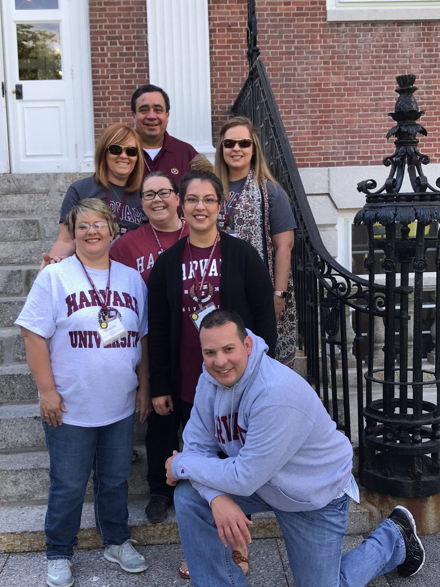 RussellAmy_87's tweet photo. @RYHTexas #echarvard2017 #ectransform #Hgse_stl proud2serve/lead with @MsGarciaEMS was chosen to speak @KdherreraEMS @DenBoss2008 @lmnorrid https://t.co/PxlvivSWZP
