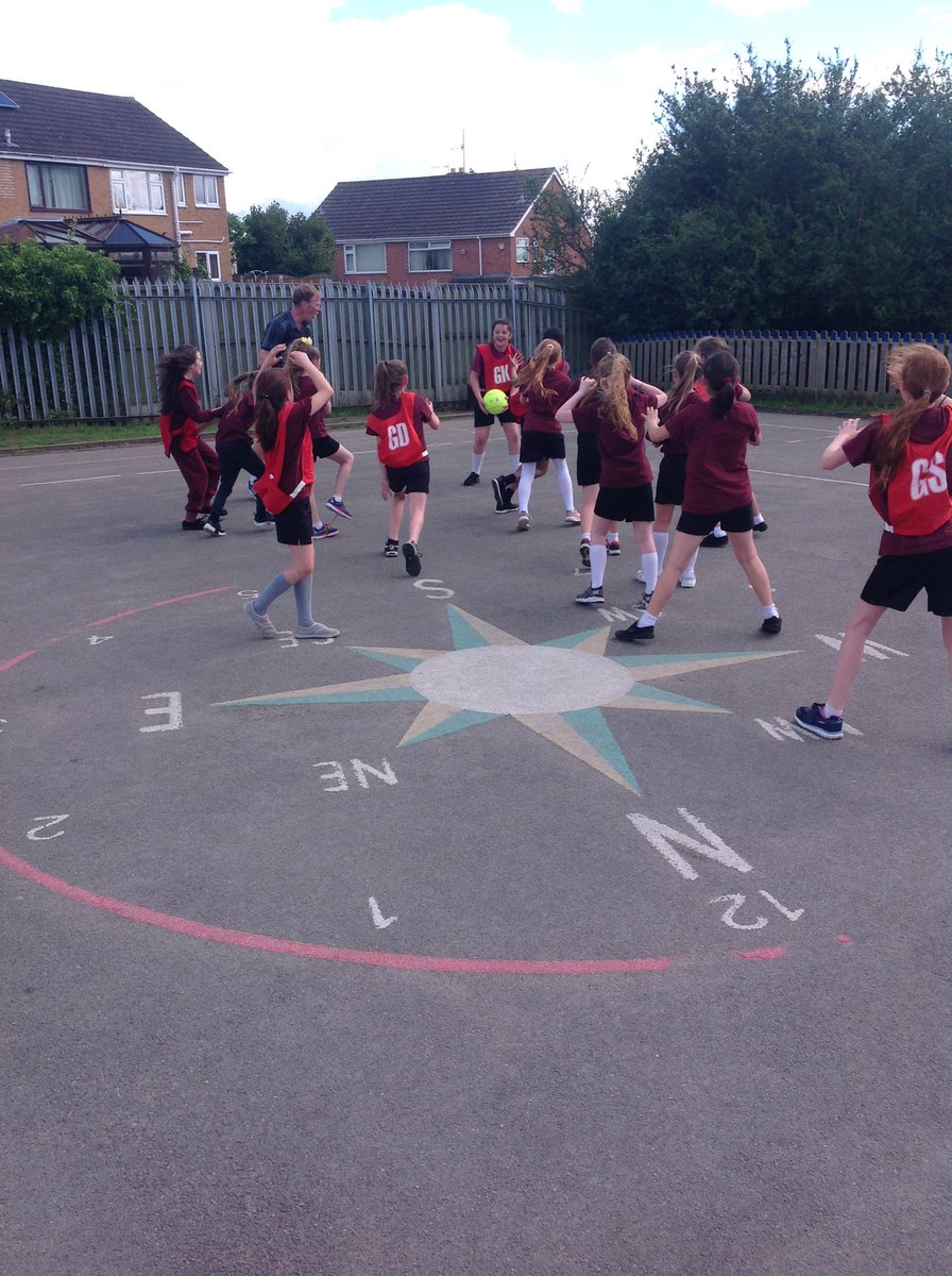 TPSKodiakBears's tweet photo. The Year 5 active after school club also seemed to really enjoy their first session! https://t.co/mCI6q0a49X
