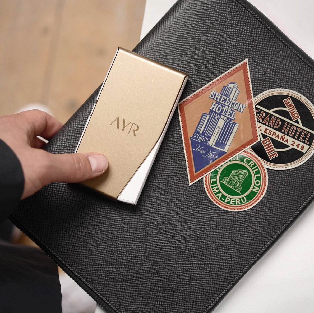 Hello_AYR's tweet photo. We love this #globetrotter case
#lfwm2017 #LFWM #london #fashionblogger #londonfashionweekmens #londoncollectionsmen #mensfashion #mens https://t.co/xafhTVZiW7